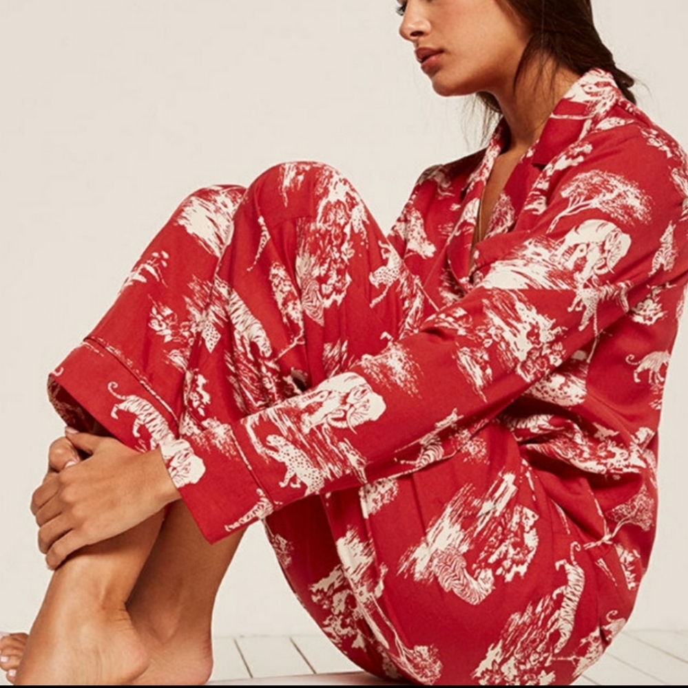 Reformation Nairobi Jungle print pajamas NWOT, M
